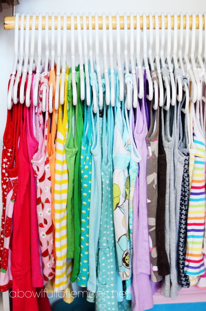 clipart of clothes hanging in a closet - photo #8