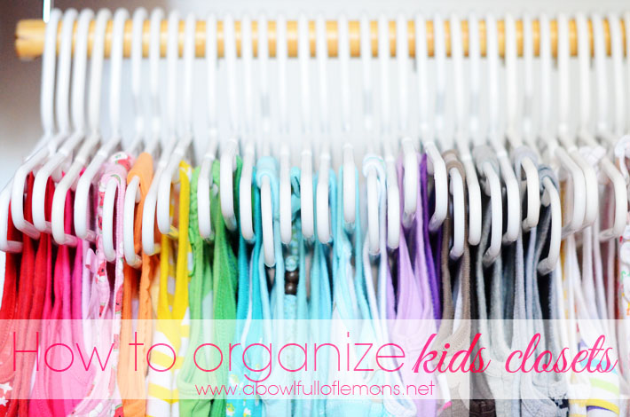 10 Useful Tools to Organize Your Closet