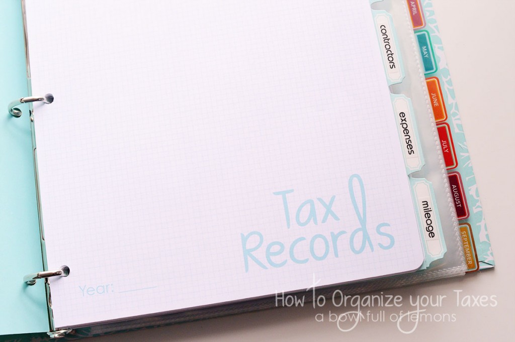 How to organize  your taxes via A Bowl Full of Lemons