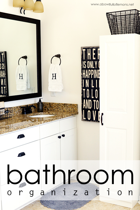 https://www.abowlfulloflemons.net/wp-content/uploads/2016/03/Bathroom-Organization-via-A-Bowl-Full-of-Lemons-2.jpg